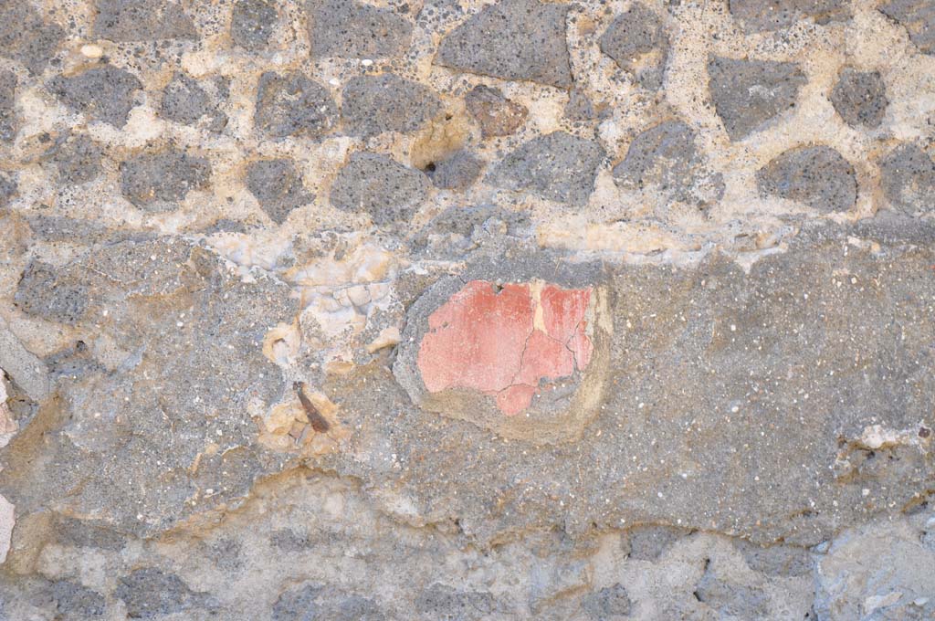 VII.9.7/8 Pompeii. July 2017. Small piece of remaining painted decoration from lower north wall. 
Foto Annette Haug, ERC Grant 681269 DÉCOR.