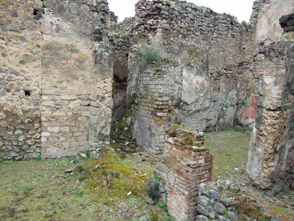 VII.11.14 Pompeii.  March 2009.  Rooms 5 and 7 on north west side of Garden area “A”, with remains of North wall.