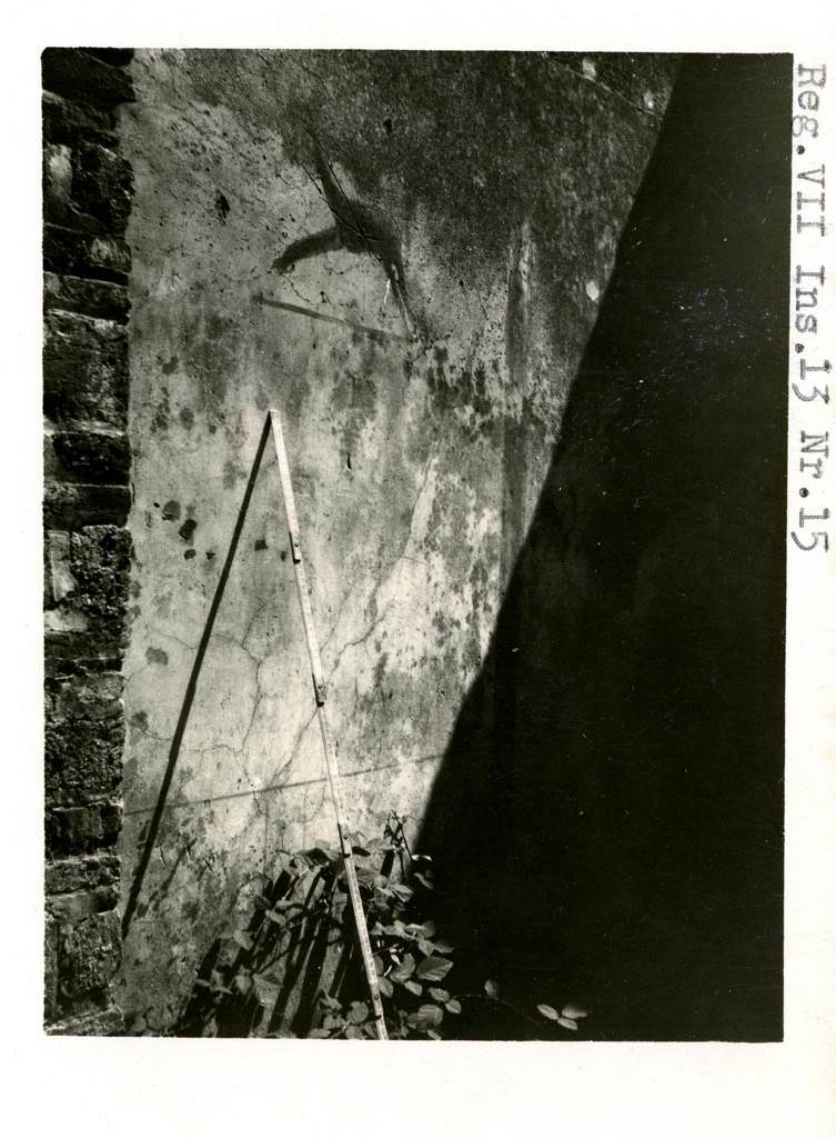 Mystery photo. Warsher numbered this as VII.13.15 – judging by the edge of the brick doorway – it may be VII.13.16.
Pre-1937-39. Looking towards remaining decorated wall at side of entrance doorway.
Photo courtesy of American Academy in Rome, Photographic Archive. Warsher collection no. 1642.