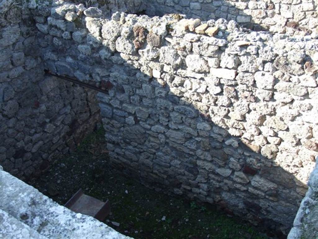 VII.15.2 Pompeii.  December 2007.  Room on lower level behind Tablinum.