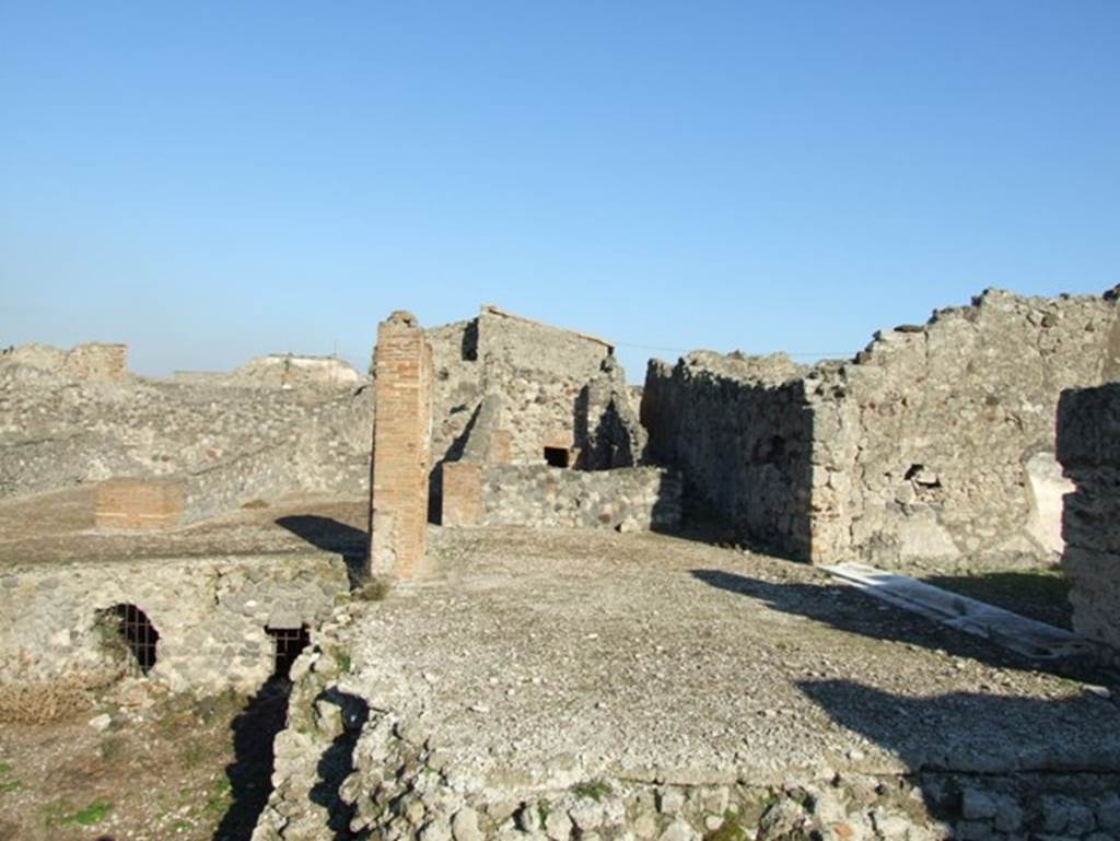 VII.15.2 Pompeii.  December 2007.   
Area to rear of Tablinum, looking east towards kitchen and baths area.