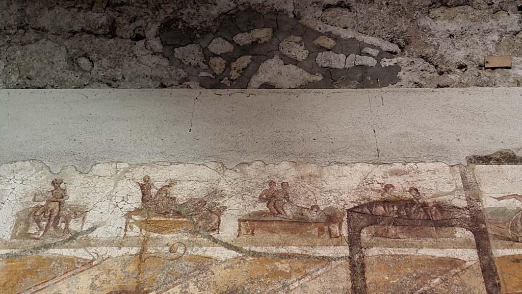 VII.16.a Pompeii. July 2021. Room 7, upper south wall, detail of erotic paintings numbered VIII, VII, VI and V.
Foto Annette Haug, ERC Grant 681269 DÉCOR.