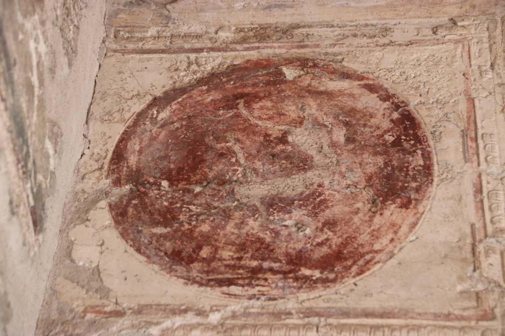 VII.16.a Pompeii. October 2020. Room 1, upper south wall in south-east corner. Photo courtesy of Klaus Heese.