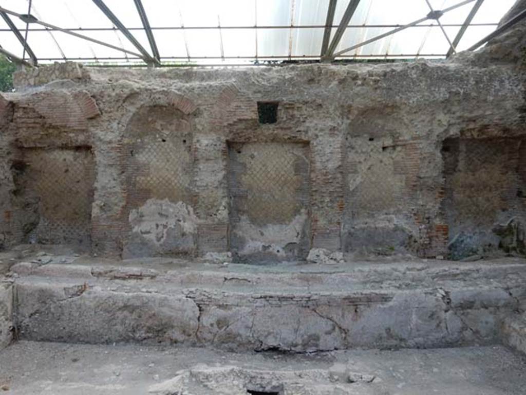 VII.16.a Pompeii. May 2015. Room 2, looking towards the east side.  Photo courtesy of Buzz Ferebee.