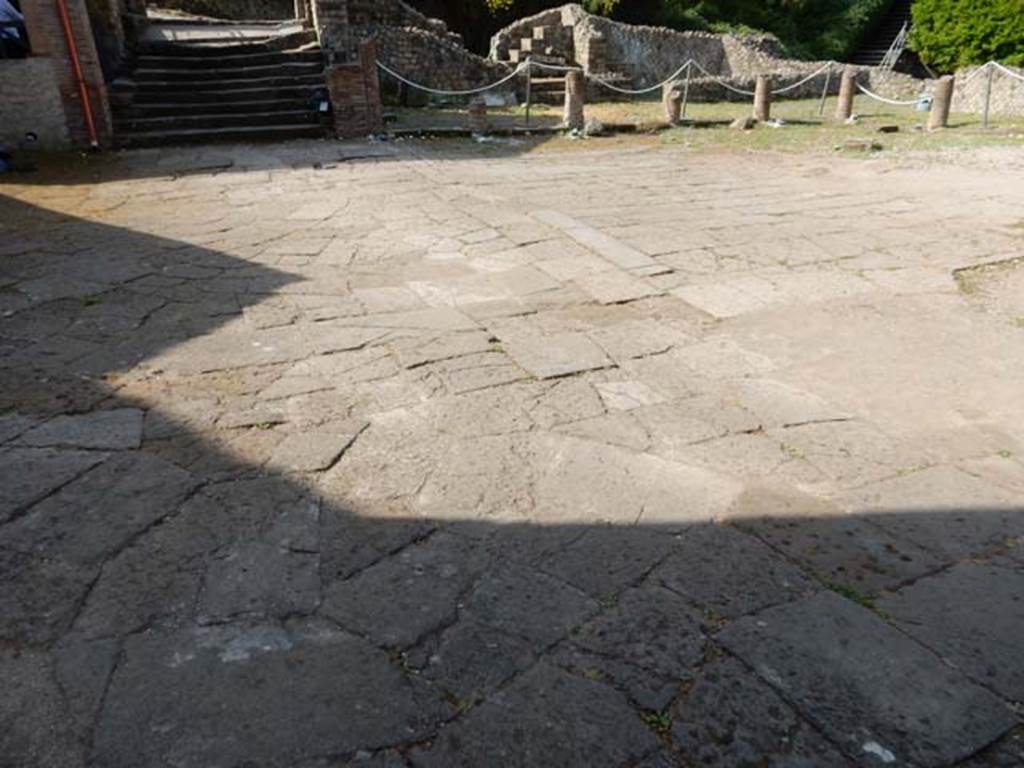 VII.16.a Pompeii. May 2015. Looking south across courtyard C. Photo courtesy of Buzz Ferebee.