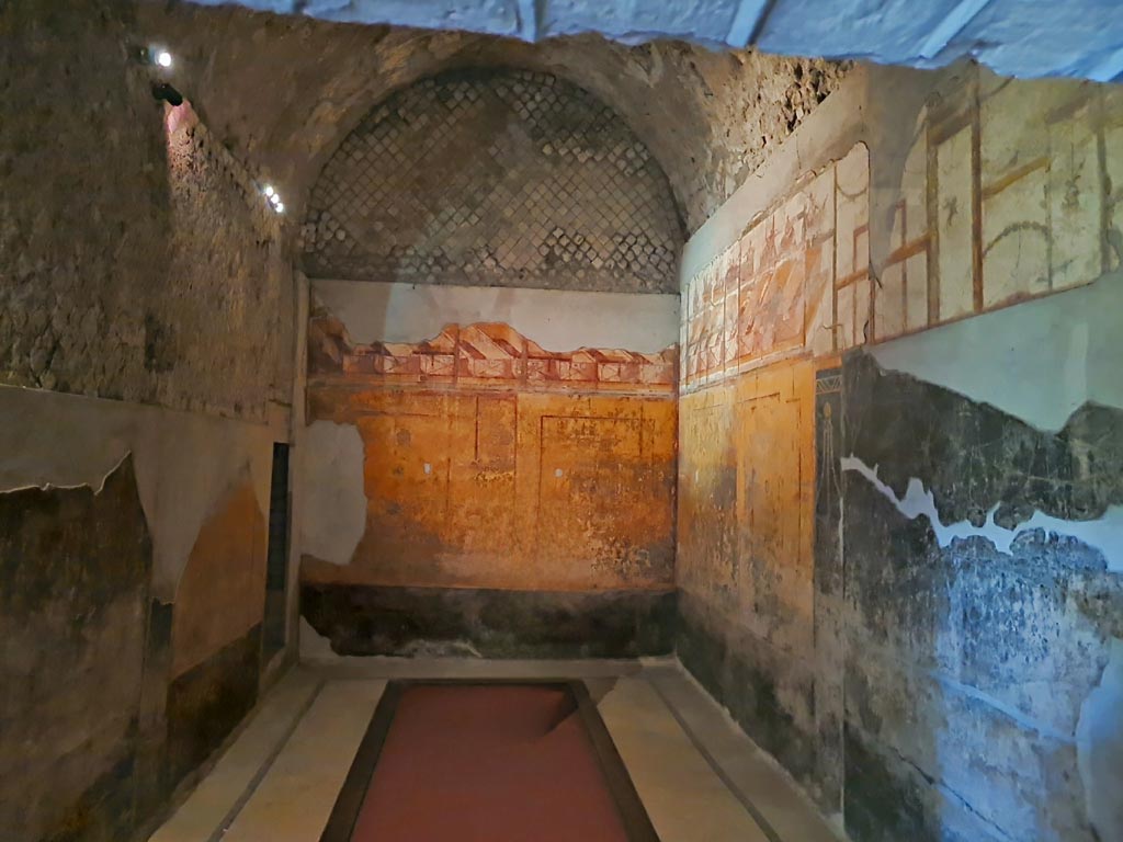 VII.16.a Pompeii. November 2023. 
Room 7, looking east across apodyterium or changing room. Photo courtesy of Giuseppe Ciaramella.