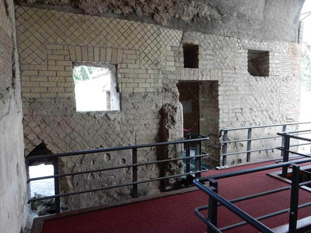 VII.16.a Pompeii. May 2015. Room 3, a room on the south side of the pool, with doorway to room 1, anteroom. Looking north-west. Photo courtesy of Buzz Ferebee.