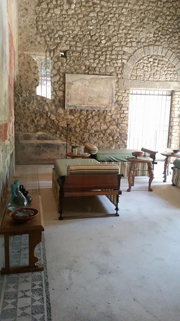VIII.1.a, Pompeii. 2016/2017. 
Triclinium C, looking towards east wall. Photo courtesy of Giuseppe Ciaramella.