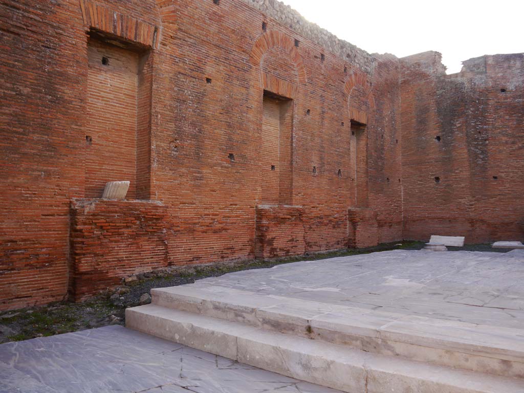 VIII.2.6 Pompeii. March 2019. Looking towards east side.
Foto Anne Kleineberg, ERC Grant 681269 DÉCOR.
