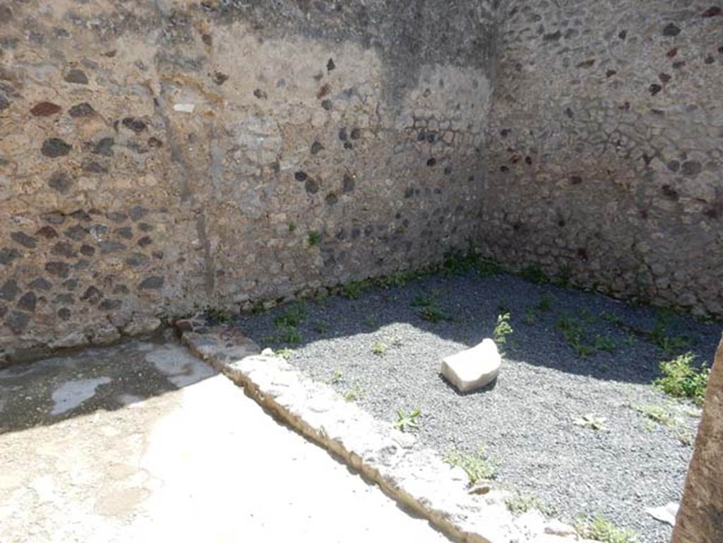 VIII.2.13 Pompeii. May 2018. Looking towards south-west corner of room on south side of atrium.  Photo courtesy of Buzz Ferebee.