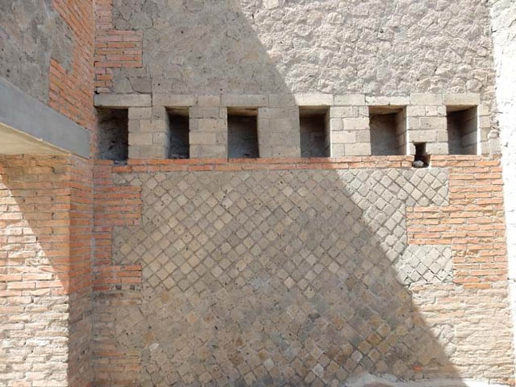 VIII.2.16 Pompeii. May 2018. Looking towards north wall, with doorway to atrium, on left. Photo courtesy of Buzz Ferebee.