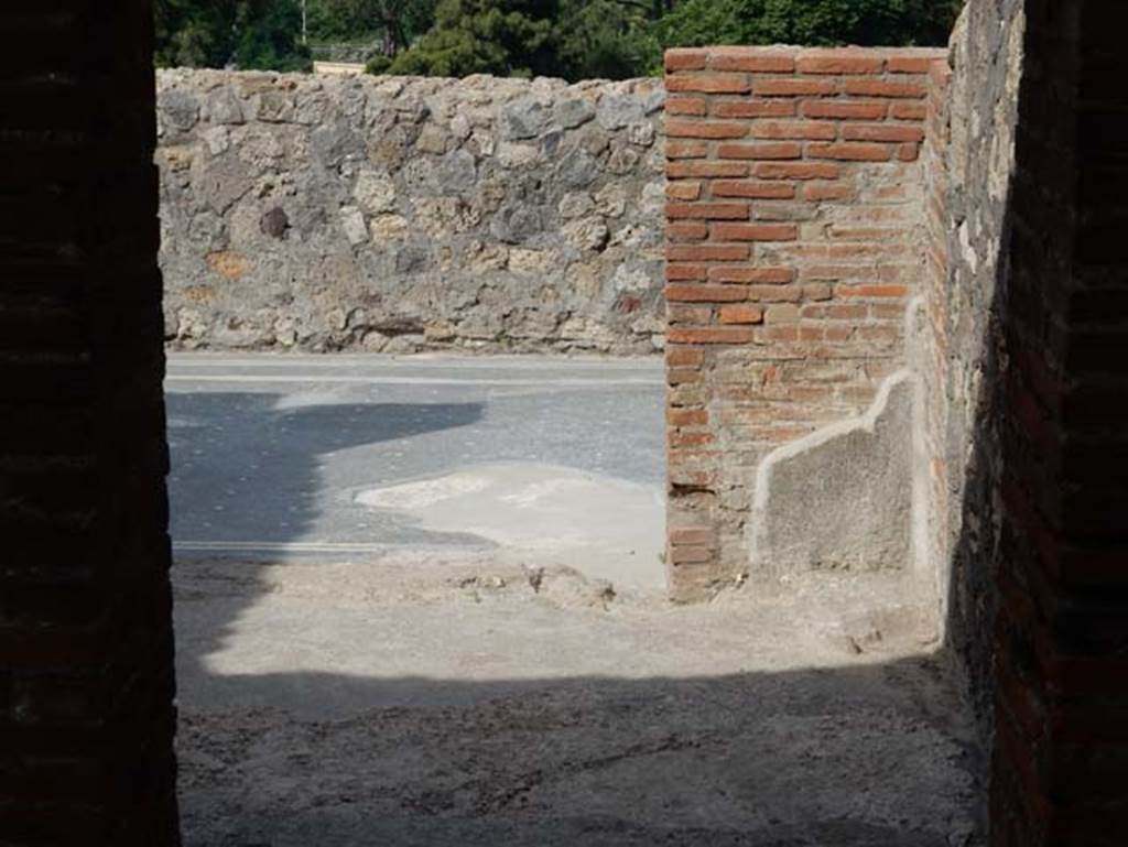 VIII.2.16 Pompeii. May 2017. 
Looking west across room/cubiculum overlooking the east portico in south-west corner of atrium. Photo courtesy of Buzz Ferebee.