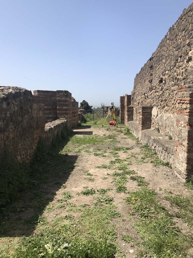 VIII.2.20 Pompeii. April 2019. 
Looking west from entrance doorway along corridor leading to peristyle on existing upper level.
Photo courtesy of Rick Bauer.