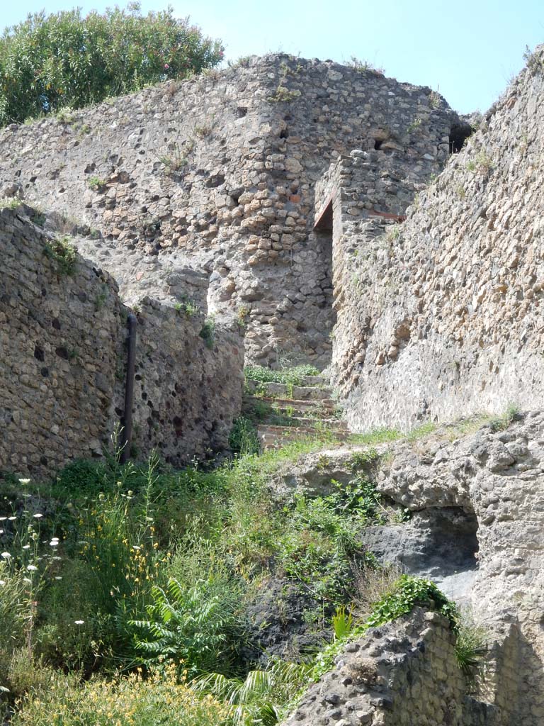 VIII.2.20 Pompeii. June 2019. Rear of Sarno baths, east end, detail of stairs on an upper level. 
Photo courtesy of Buzz Ferebee.