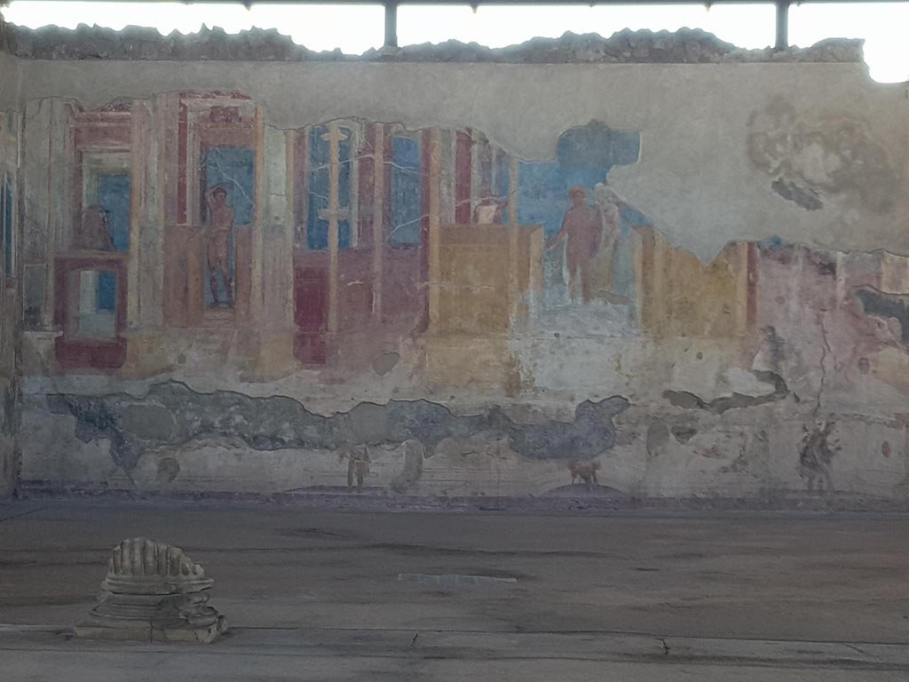 VIII.2.23 Pompeii. October 2022. 
Looking towards south wall of area entered directly from entrance corridor. Photo courtesy of Klaus Heese.