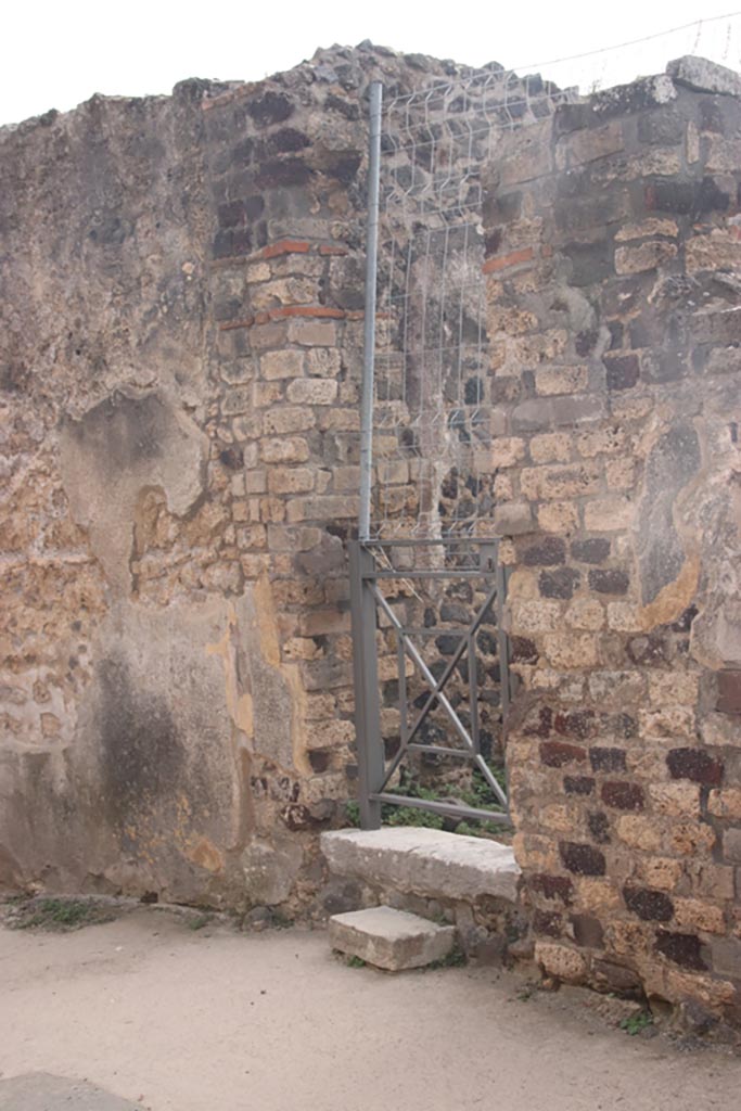 VIII.2.27 Pompeii. October 2023. 
Entrance doorway to kitchen services and lower floor. Photo courtesy of Klaus Heese.