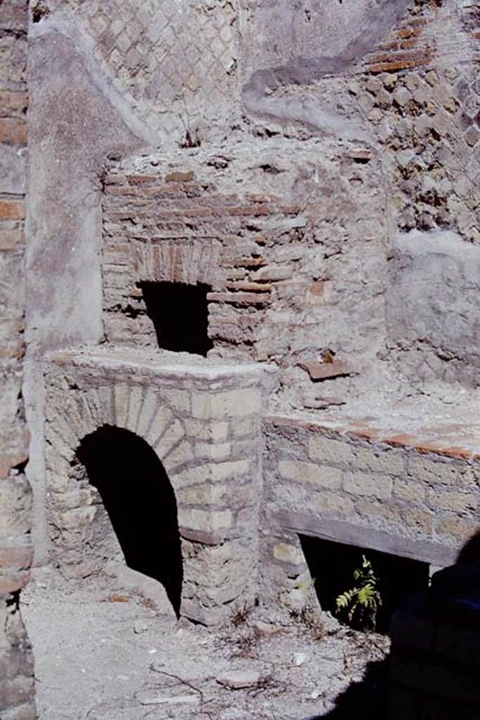 VIII.2.30 Pompeii. 1968. Hearth and oven in kitchen. Photo by Stanley A. Jashemski.
Source: The Wilhelmina and Stanley A. Jashemski archive in the University of Maryland Library, Special Collections (See collection page) and made available under the Creative Commons Attribution-Non Commercial License v.4. See Licence and use details.
J68f1061
