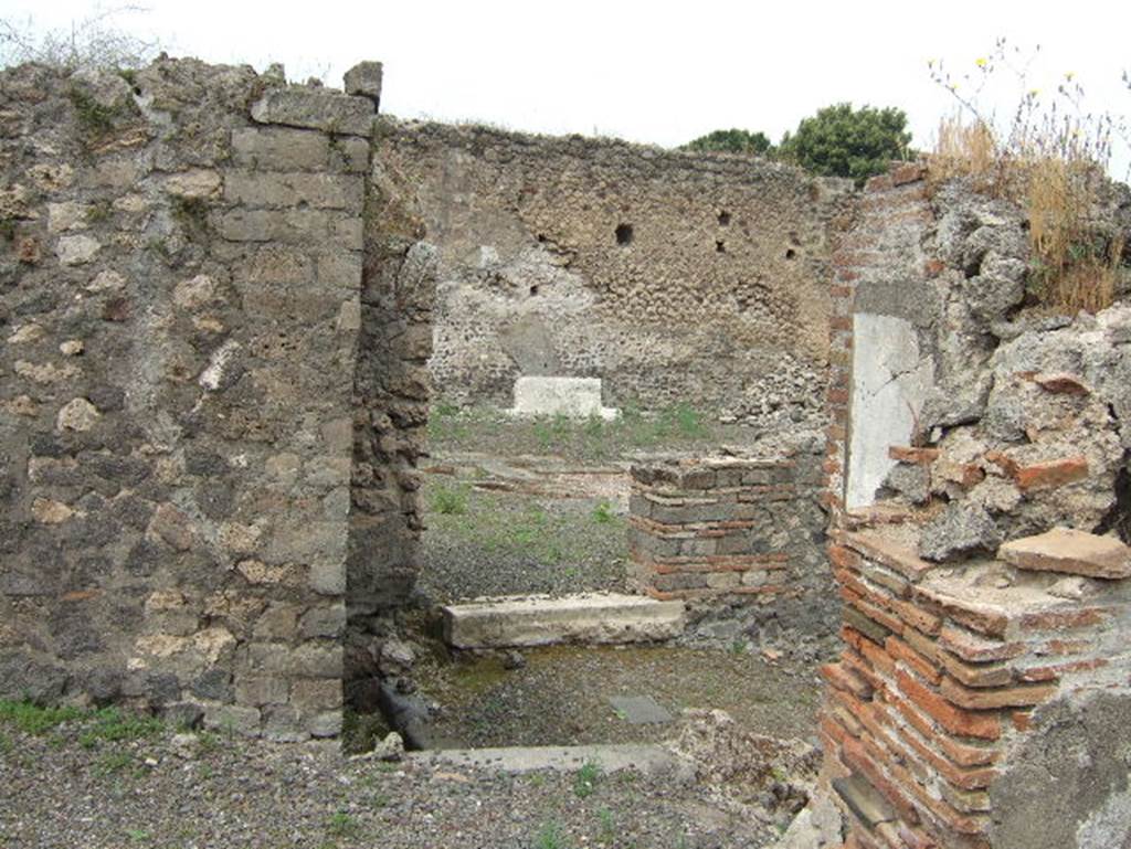 VIII.2.36 Pompeii. May 2006. Looking west towards atrium, from VIII.2.37.