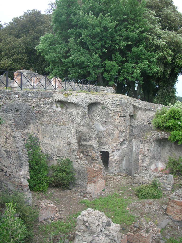 VIII.2.39 Pompeii. May 2011. 
First lower floor, looking north-east towards doorway to room f in corridor a’, with steps to second lower floor, centre right. 
Photo courtesy of Ivo van der Graaff.