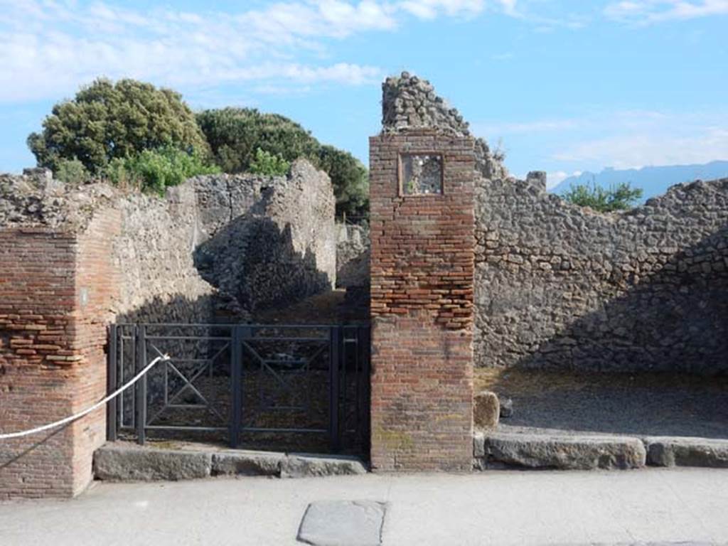 VIII.3.6 Pompeii. May 2015. Looking south towards entrance doorway, on left.
Photo courtesy of Buzz Ferebee.