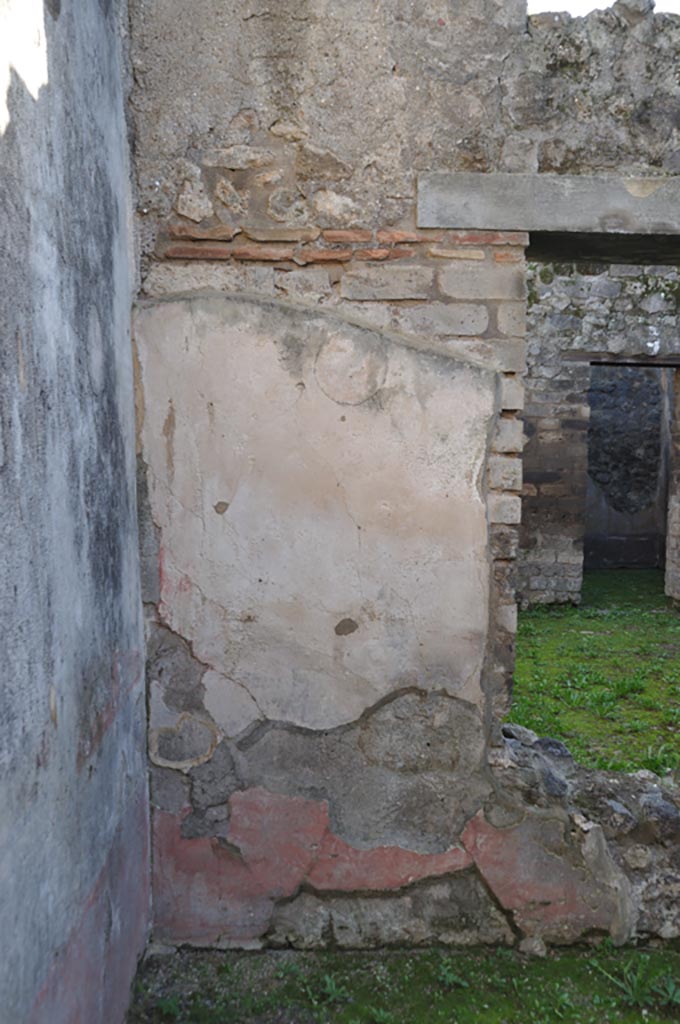 VIII.3.12 Pompeii. January 2024. 
South wall of triclinium in south-east corner near window. Photo courtesy of Domenico Esposito.