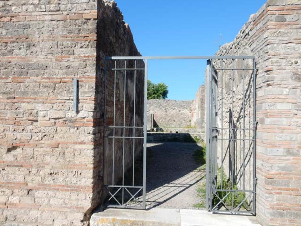 VIII.3.14 Pompeii. May 2016. Looking west to entrance doorway. Photo courtesy of Buzz Ferebee.