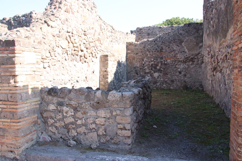 VIII.3.23 Pompeii. October 2022. Looking east towards rear room. Photo courtesy of Klaus Heese.