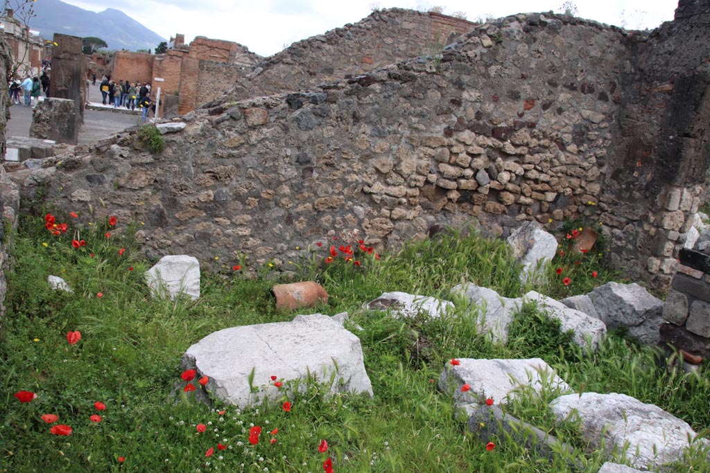 VIII.3.30/31 Pompeii. May 2024. 
Looking towards small room with doorway at east end into atrium, on north side of stairs at VIII.3.30. Photo courtesy of Klaus Heese.