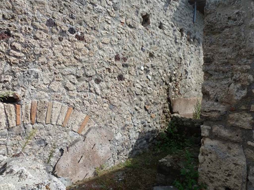 VIII.4.1 Pompeii. September 2015. Looking south-east along rear corridor.