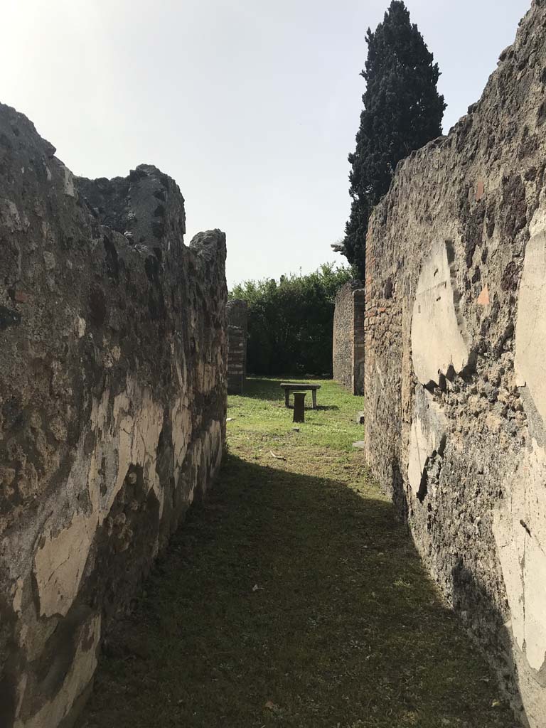 VIII.4.9 Pompeii. April 2019. Looking south along entrance corridor towards atrium. 
Photo courtesy of Rick Bauer.