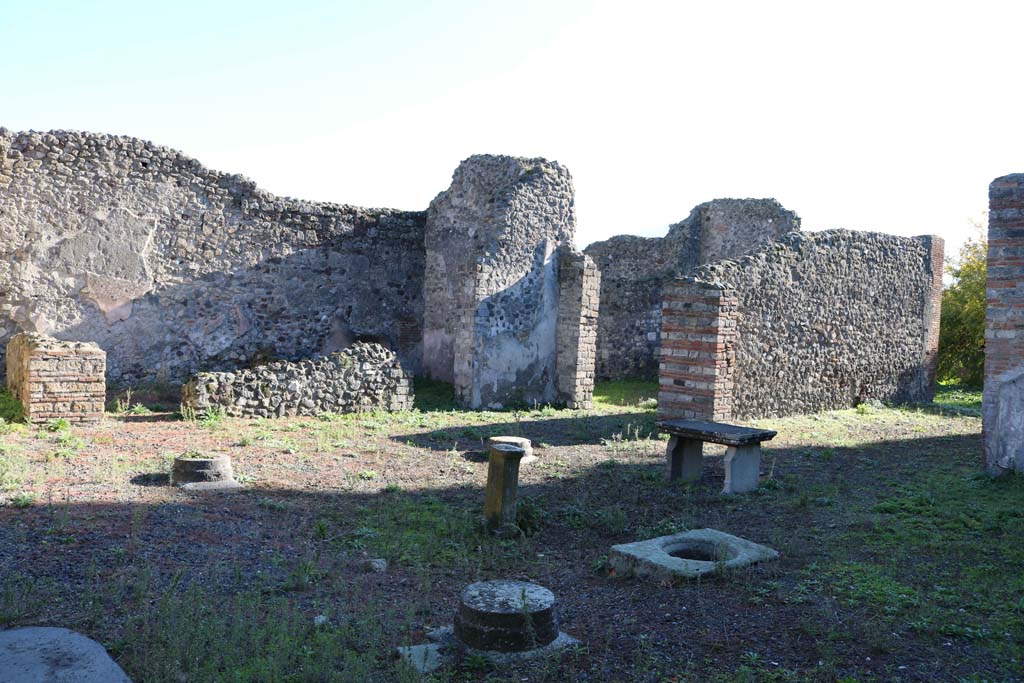 VIII.4.9, Pompeii. December 2018. Looking across atrium towards east side. Photo courtesy of Aude Durand.