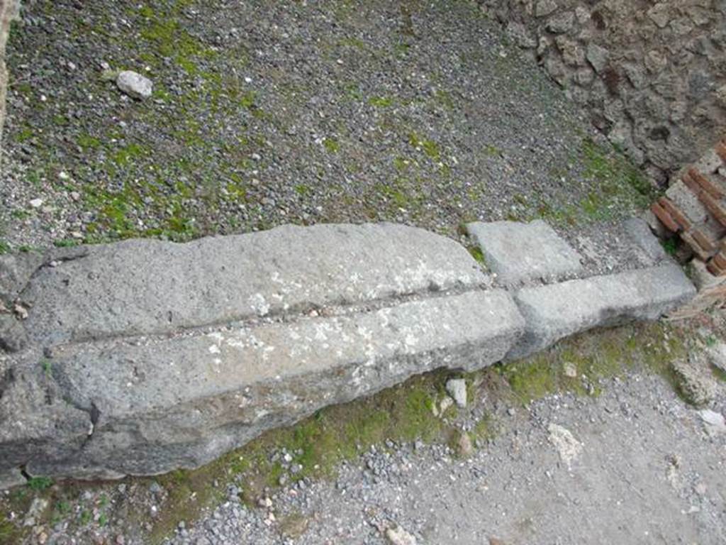 VIII.4.46 Pompeii. December 2007. Threshold or sill.