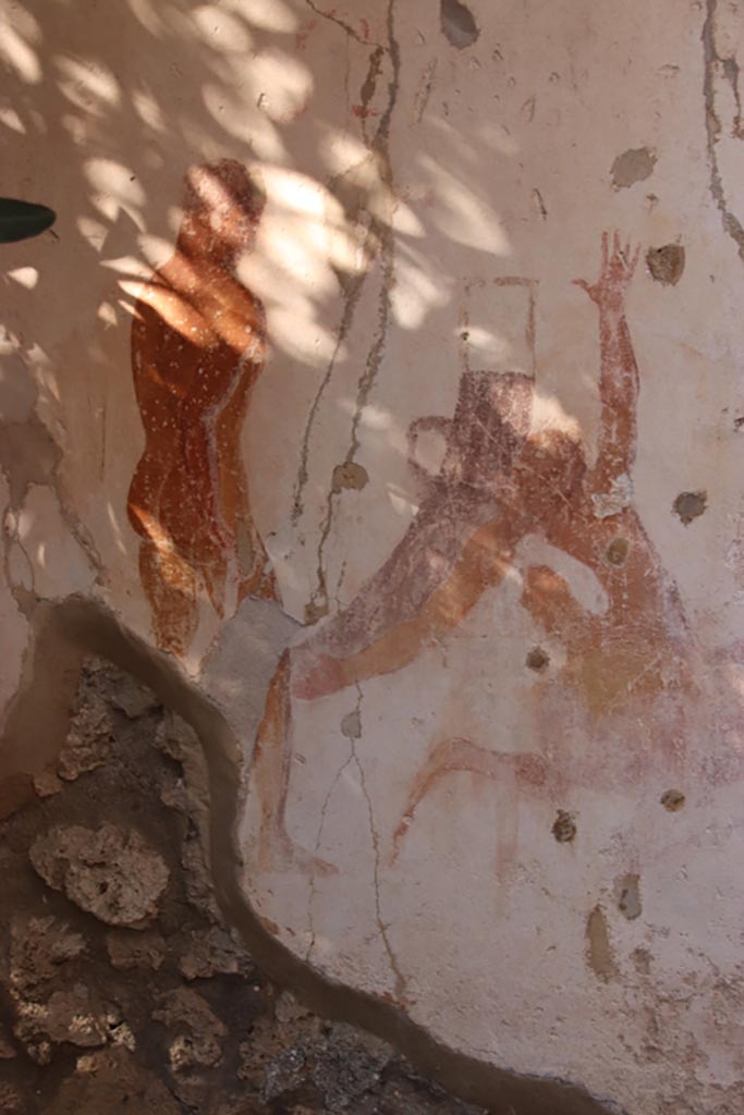VIII.5.15 Pompeii. October 2022. Room 2, detail of wall painting on west wall. Photo courtesy of Klaus Heese.