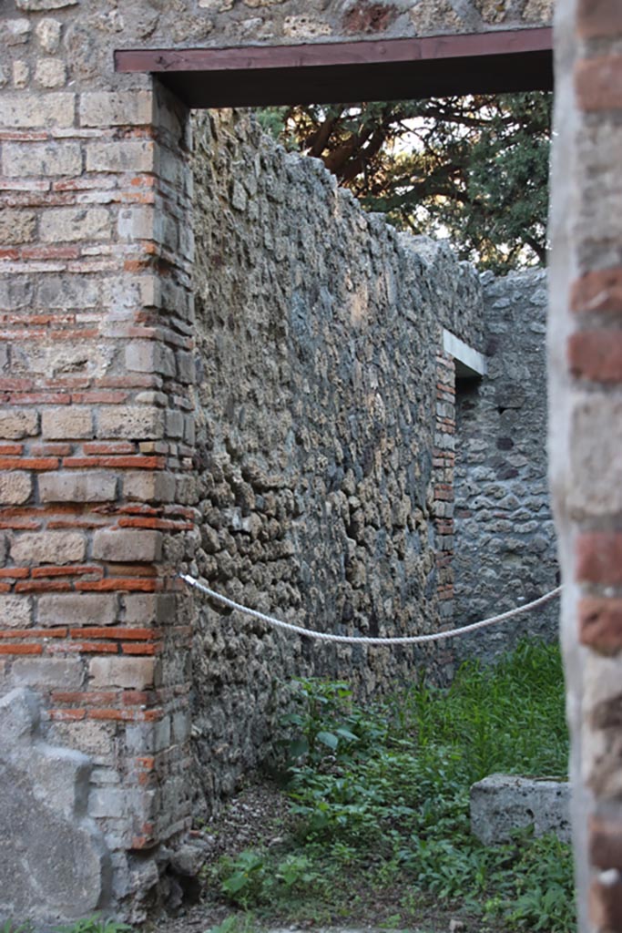 VIII.5.37 Pompeii. October 2022. 
Doorway to room 2 on east side of atrium, looking along north wall. Photo courtesy of Klaus Heese.