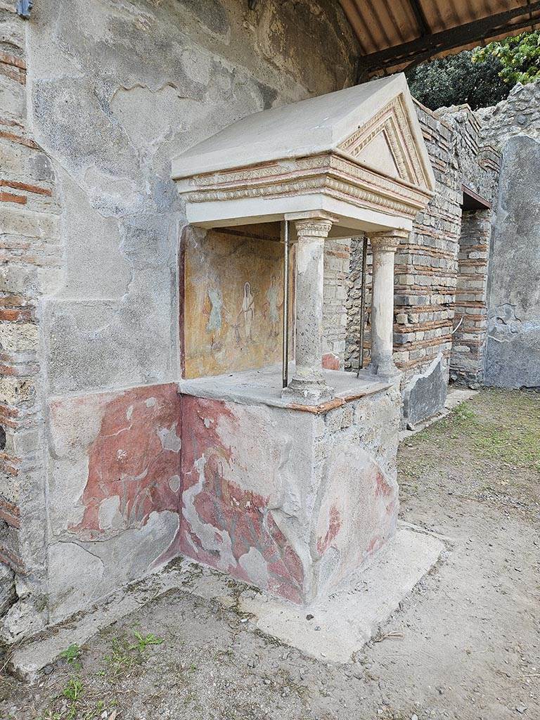 VIII.5.37 Pompeii. November 2024. 
Room 1, aedicula lararium, from north end. Photo courtesy of Annette Haug.
