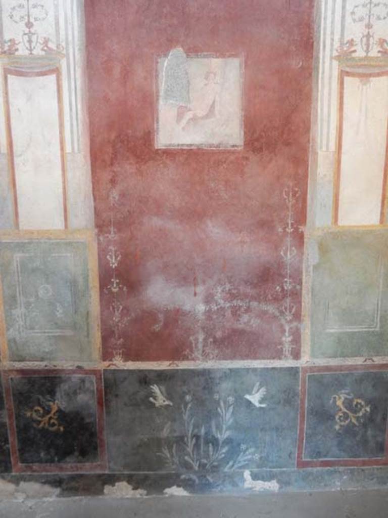 VIII.5.37 Pompeii. May 2017. Room 13, central panel from west wall after restoration.
Photo courtesy of Buzz Ferebee.