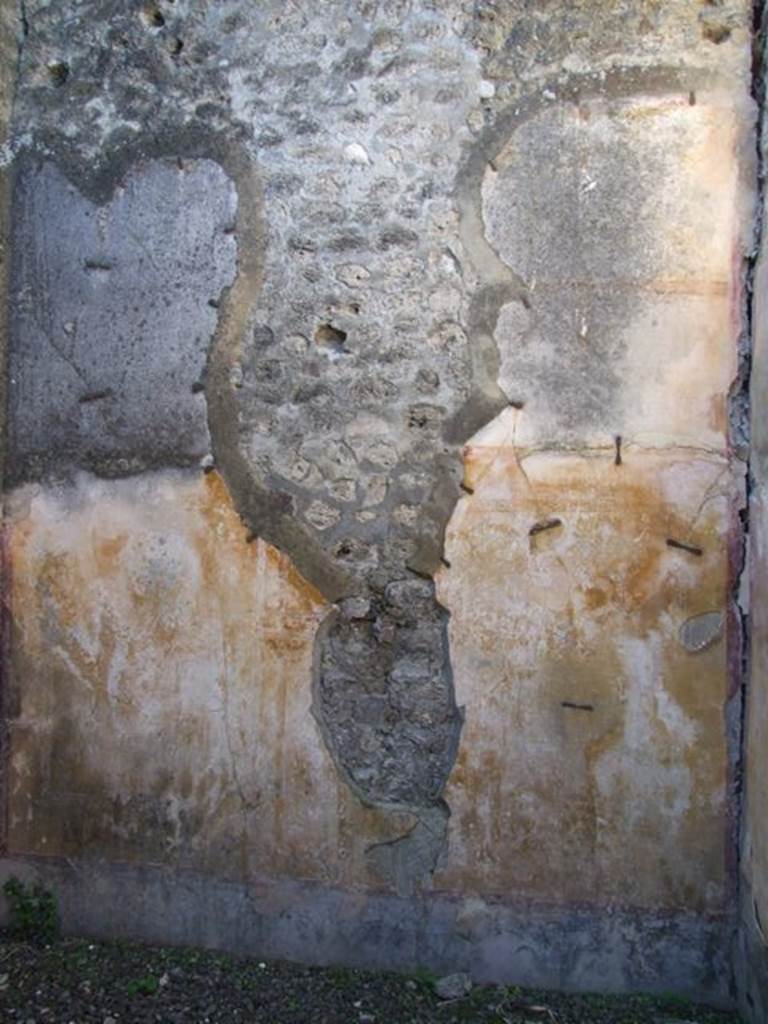 VIII.5.39 Pompeii. March 2009. Room 2.  West wall.