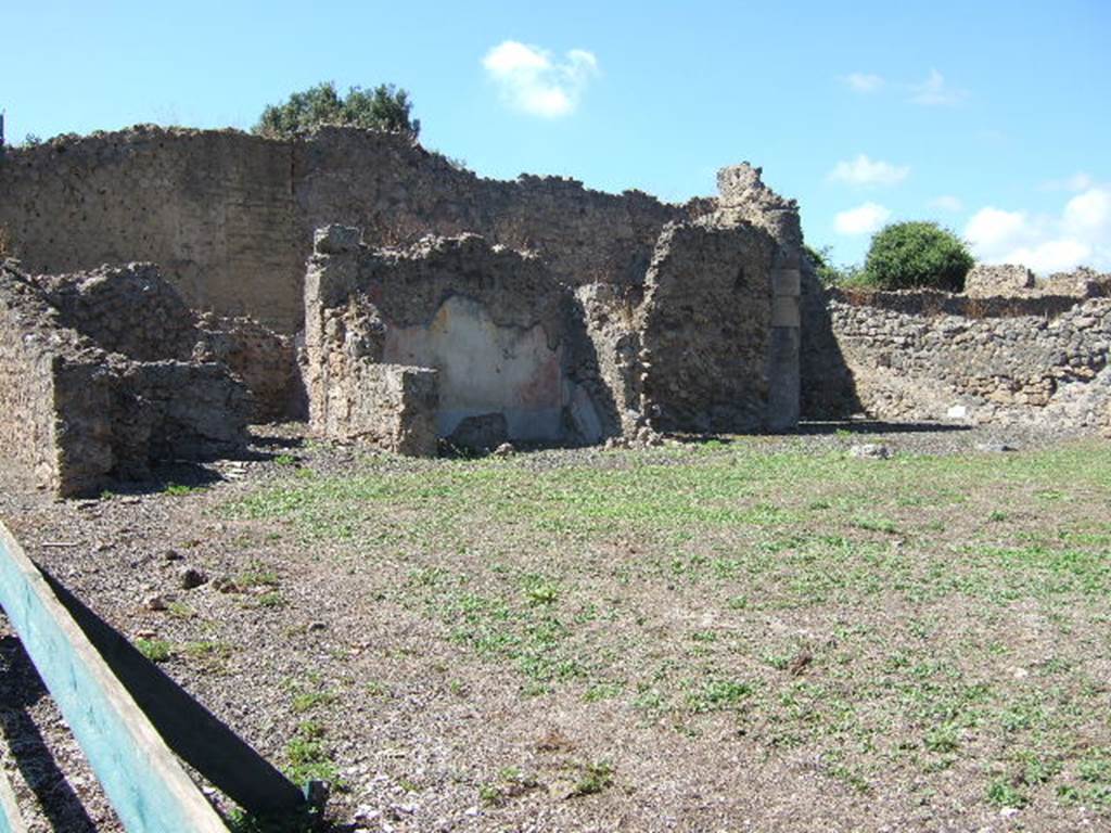 VIII.6.3 Pompeii. September 2005. Looking towards west side, with “the shop”, on the left.