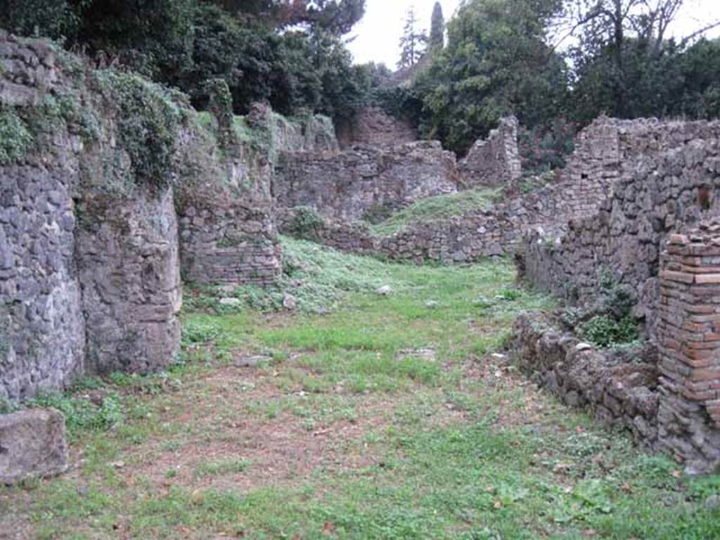 VIII.7.1 Pompeii. September 2010. Looking west across yard-entrance for carts and horses. Photo courtesy of Drew Baker.