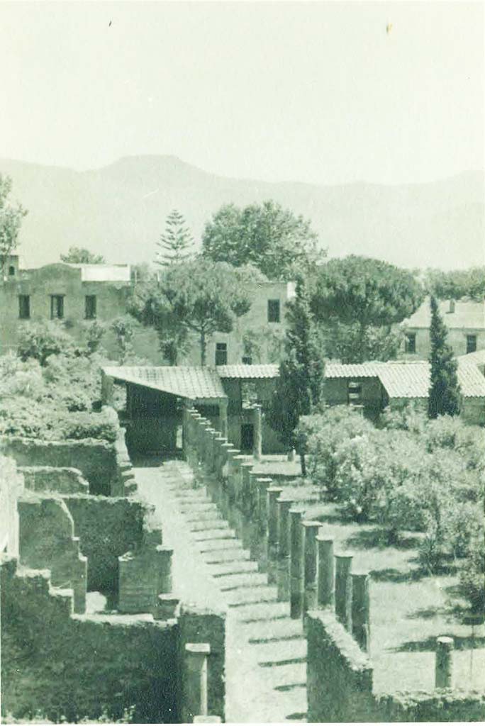 VIII.7.16 Pompeii. 1944. 
Looking south across east side of Gladiators’ Barracks. Photo courtesy of Rick Bauer.