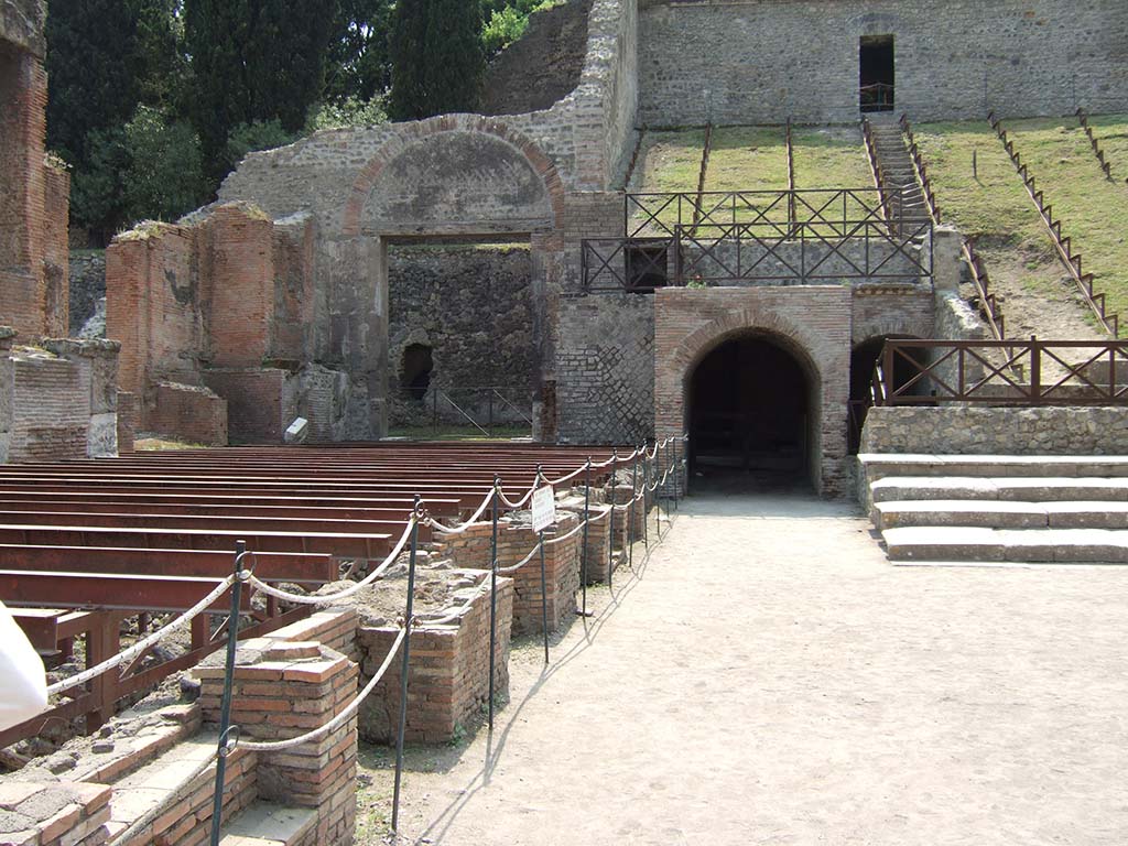 VIII.7.20 Pompeii. May 2006. The stage left and, in front of it, the floor known as the orchestra.