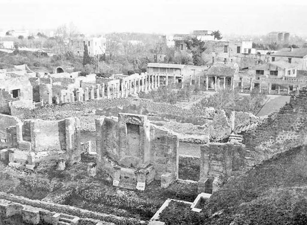 VIII.7.21 Pompeii. 1933. Looking south-east to stage, and Gladiator’s Barracks, from top of Large Theatre. Photo courtesy of Peter Woods.