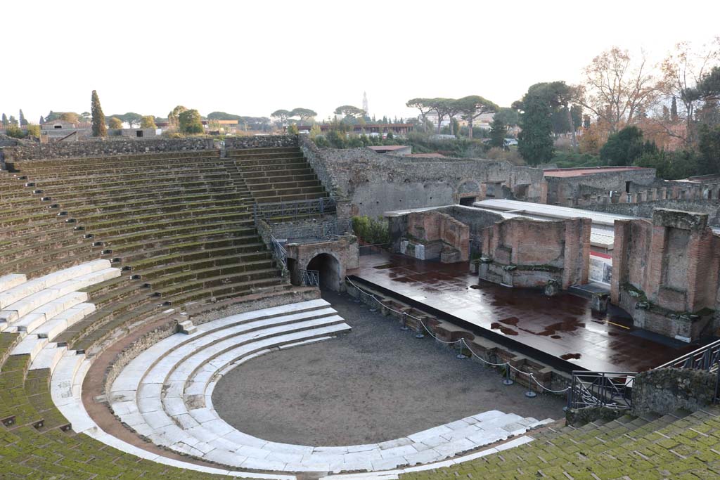 VIII.7.21 Pompeii. December 2018. Looking south-east across Large Theatre, from upper level. Photo courtesy of Aude Durand.