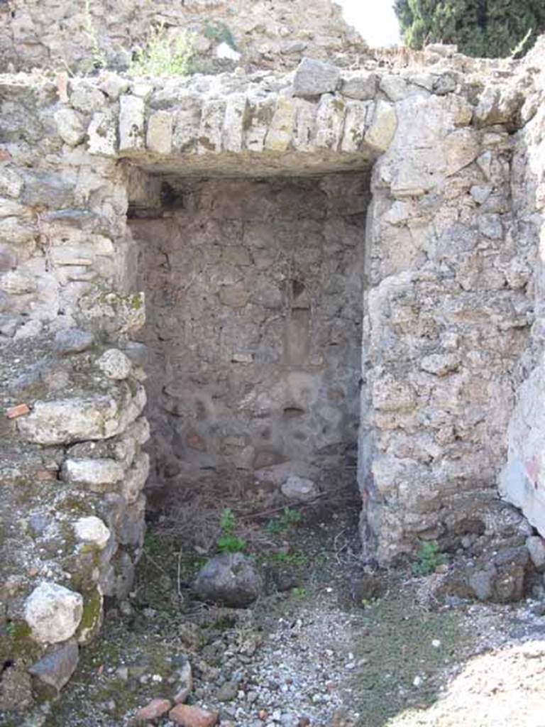 VIII.7.22 Pompeii. September 2010. Doorway to corridor leading north in west wall. Photo courtesy of Drew Baker.