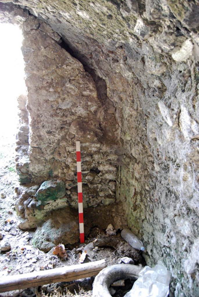 VIII.7.24 Pompeii. June 2009. North-east corner of “storage room”. Photo courtesy of Sera Baker.