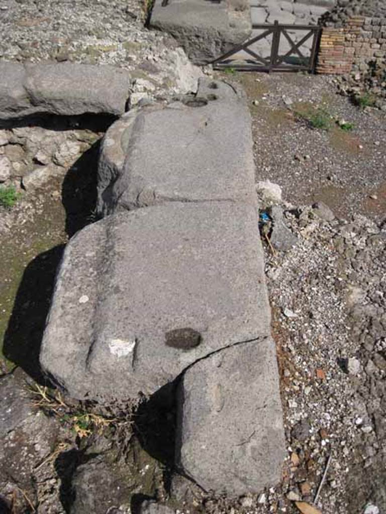 VIII.7.24 Pompeii. September 2010. Detail of threshold of upper level access stairs, looking east towards Via Stabiana, and above VIII.7.23.
Photo courtesy of Drew Baker.