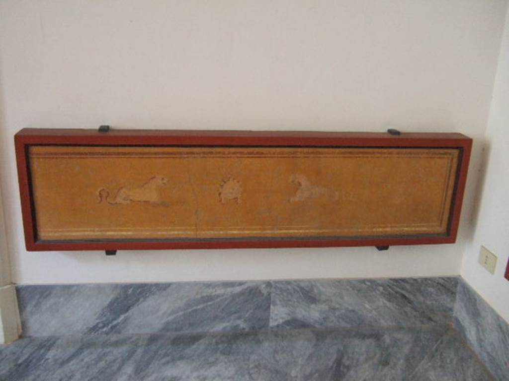 VIII.7.28 Pompeii. Painting of two lionesses found in the zoccolo on the left part of the wall somewhere in the portico. 
Now in Naples Archaeological Museum. Inventory number 8544.