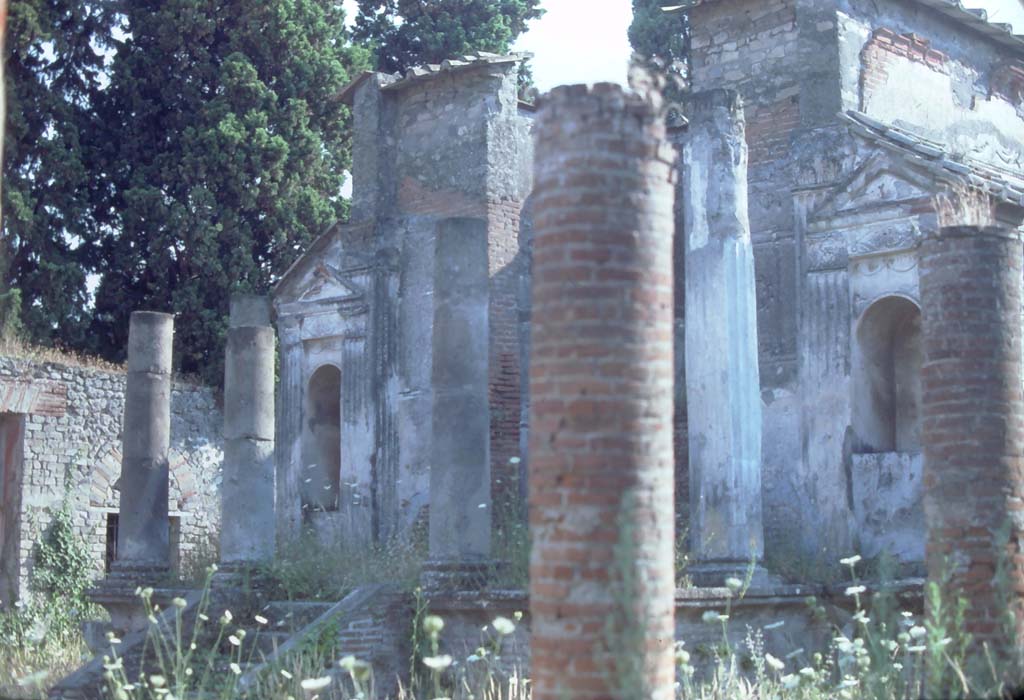 VIII.7.28 Pompeii. 1971. Looking south-west across temple court from entrance.
Photo courtesy of Rick Bauer, from Dr George Fay’s slides collection.