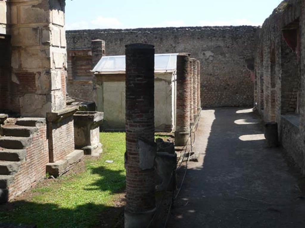 VIII.7.28, Pompeii. May 2011. Looking east along south portico towards purgatorium.
Photo courtesy of Buzz Ferebee.