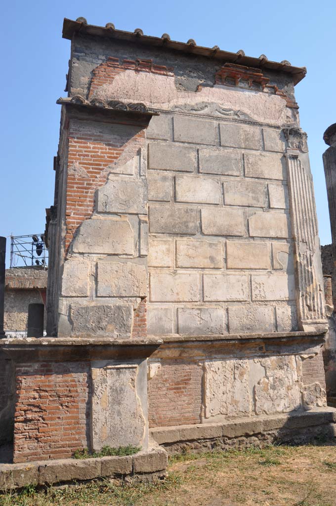 VIII.7.28 Pompeii. July 2017. Looking towards north wall of Temple. 
Foto Anne Kleineberg, ERC Grant 681269 DÉCOR.